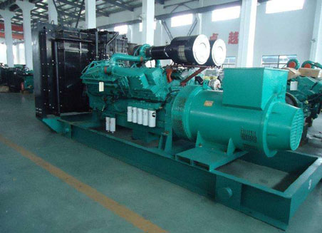 陆良800kw康明斯柴油发电机组图片 陆良800kw康明斯柴油发电机组图片